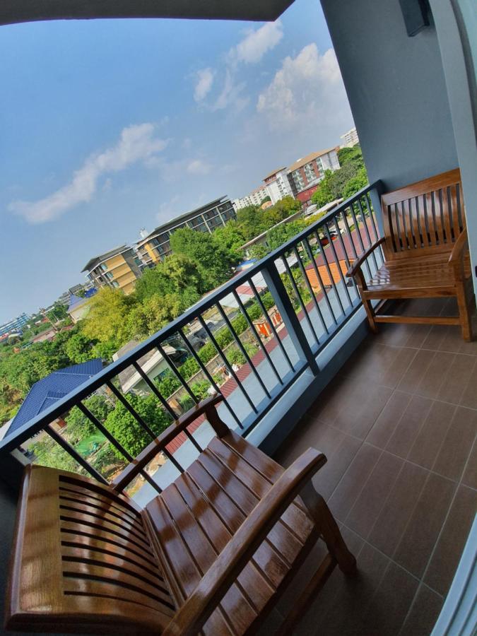 Execlusive Seaview 1 Bedroom Suite With Toproof Pool At The Patio Bangsaen Dış mekan fotoğraf